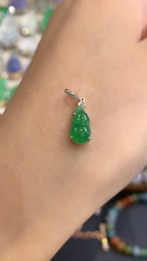 吊坠(不含链)18K金镶嵌翡翠a6