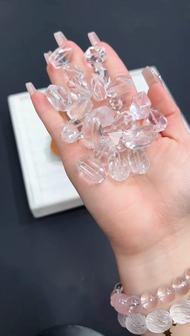 【闪购商品】水晶随型未镶嵌6a多样性发其一/3个默认微瑕