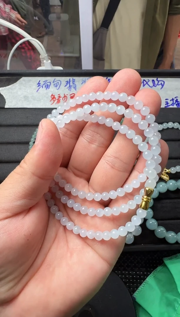 定制翡翠未镶嵌缅甸天然翡翠A货
