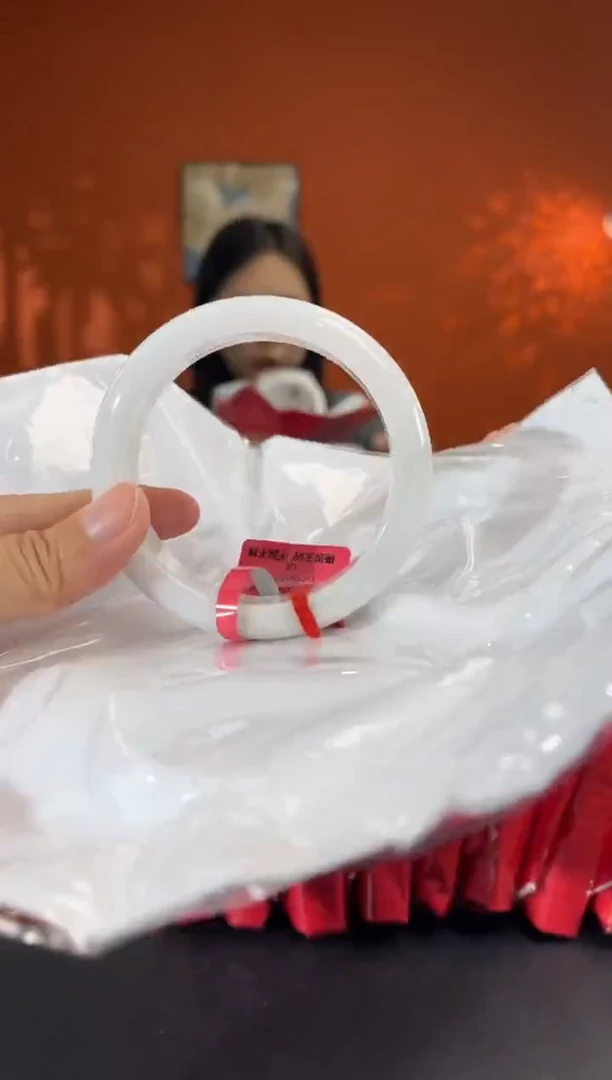 未镶嵌手镯翡翠11