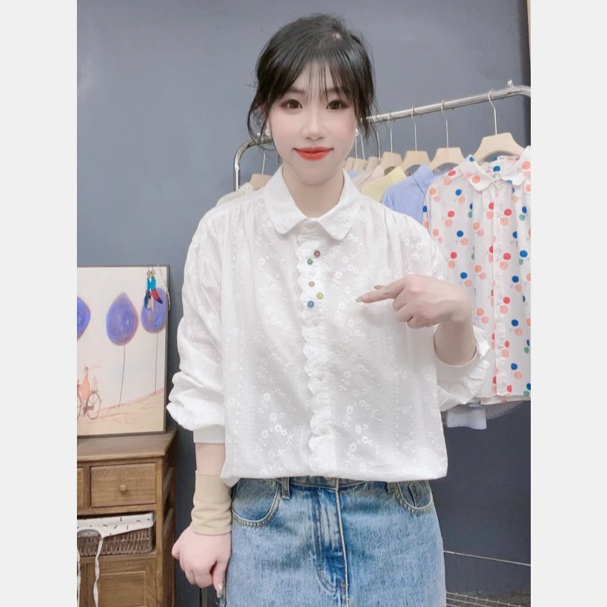 春装新款新复古彩扣重工刺绣白色提花上衣长袖衬衫女