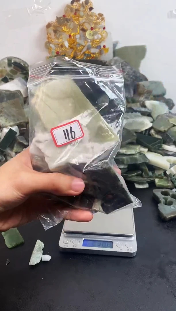 未镶嵌和田玉摆件116