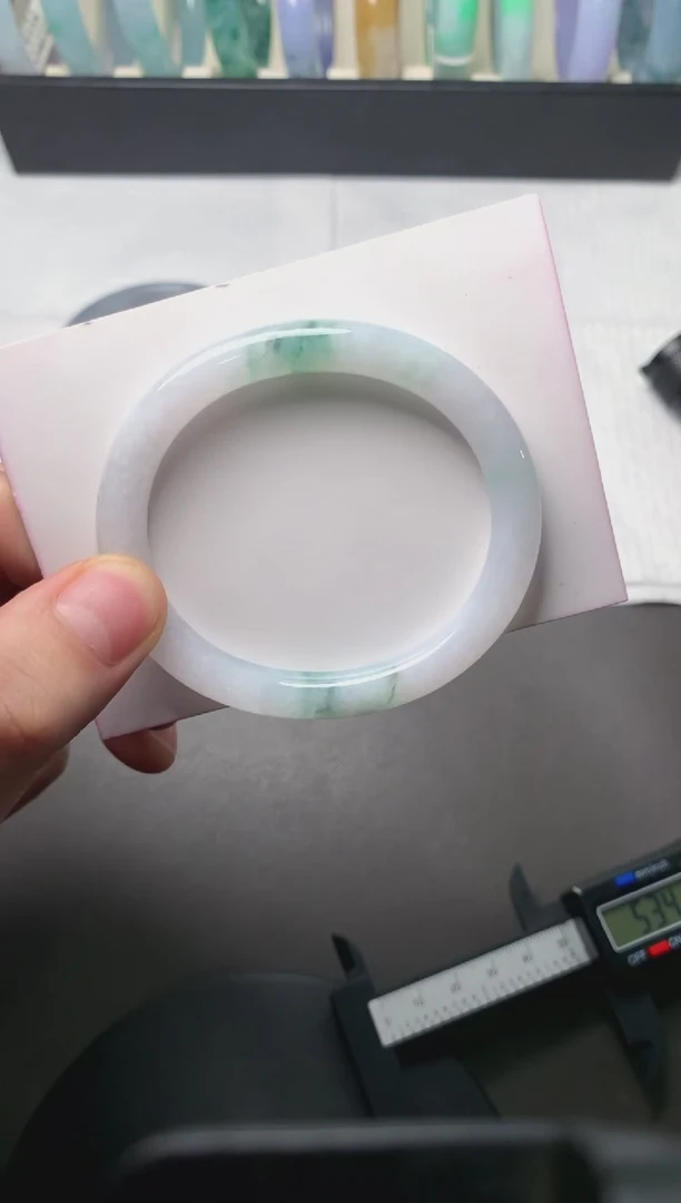 【闪购商品】翡翠手镯（贵妃镯）未镶嵌54.2*8.0*7.9