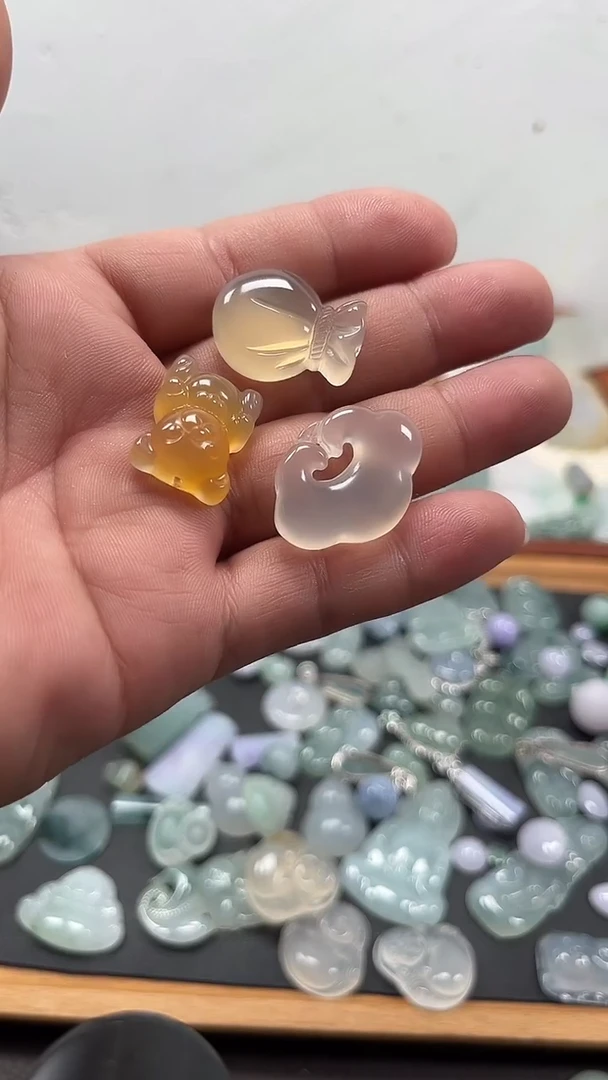 合金颈饰玛瑙/玉髓333