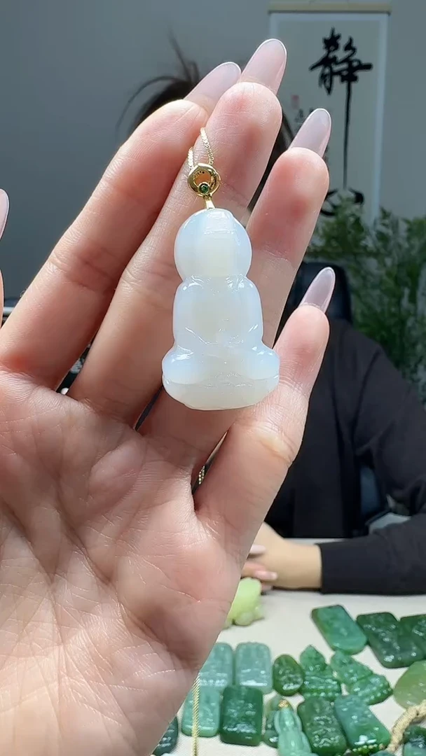 吊坠(不含链)18K金镶嵌和田玉1