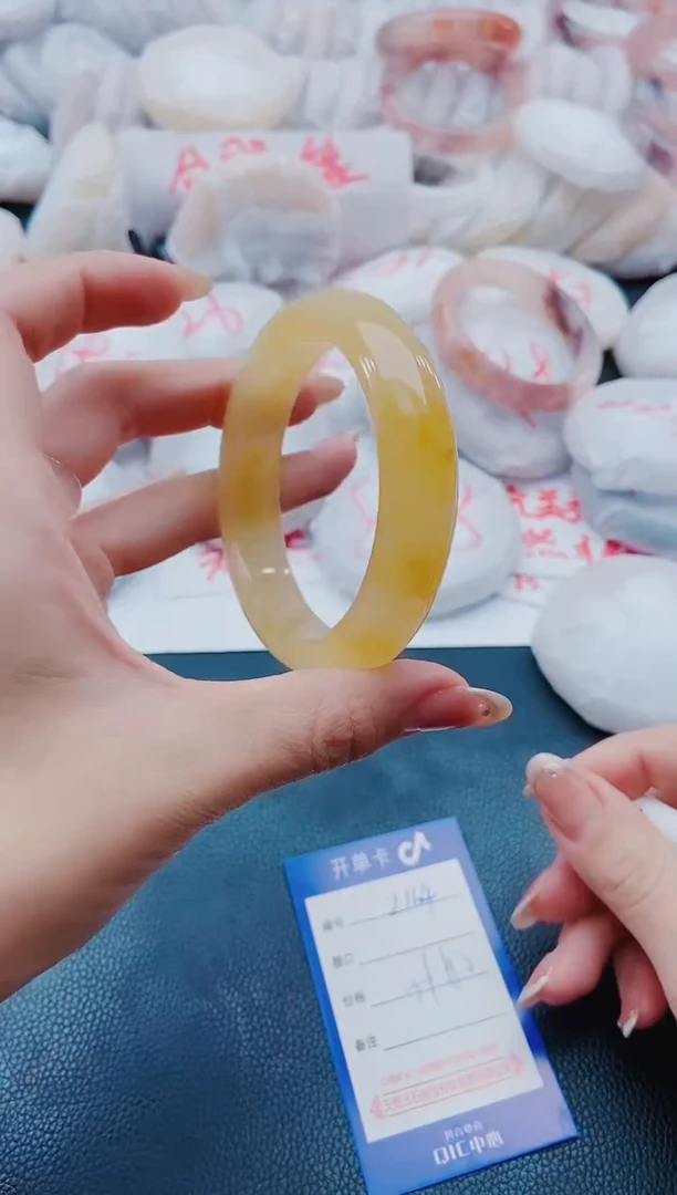 未镶嵌手镯石英质玉L164-59-60