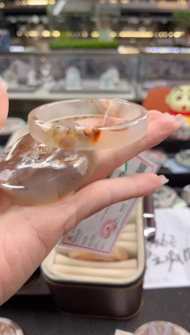 未镶嵌手镯石英质玉56圈口 （赠品镯心）335438