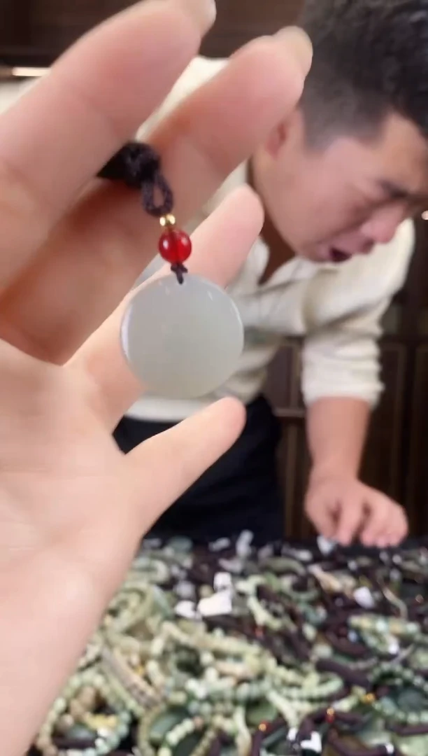 【闪购商品】和田玉颈饰未镶嵌多样性发货，拍一发一
