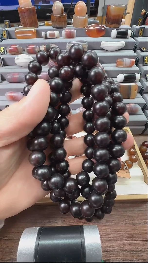 未镶嵌颈饰玛瑙/玉髓玛瑙12