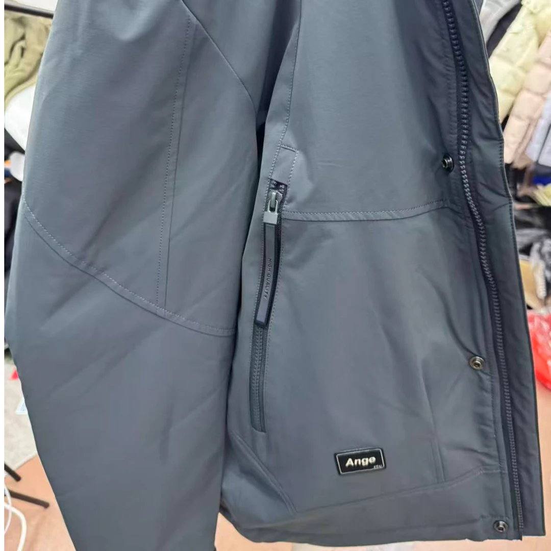 冬季羽绒鹅绒服外套连帽情侣款男女可穿