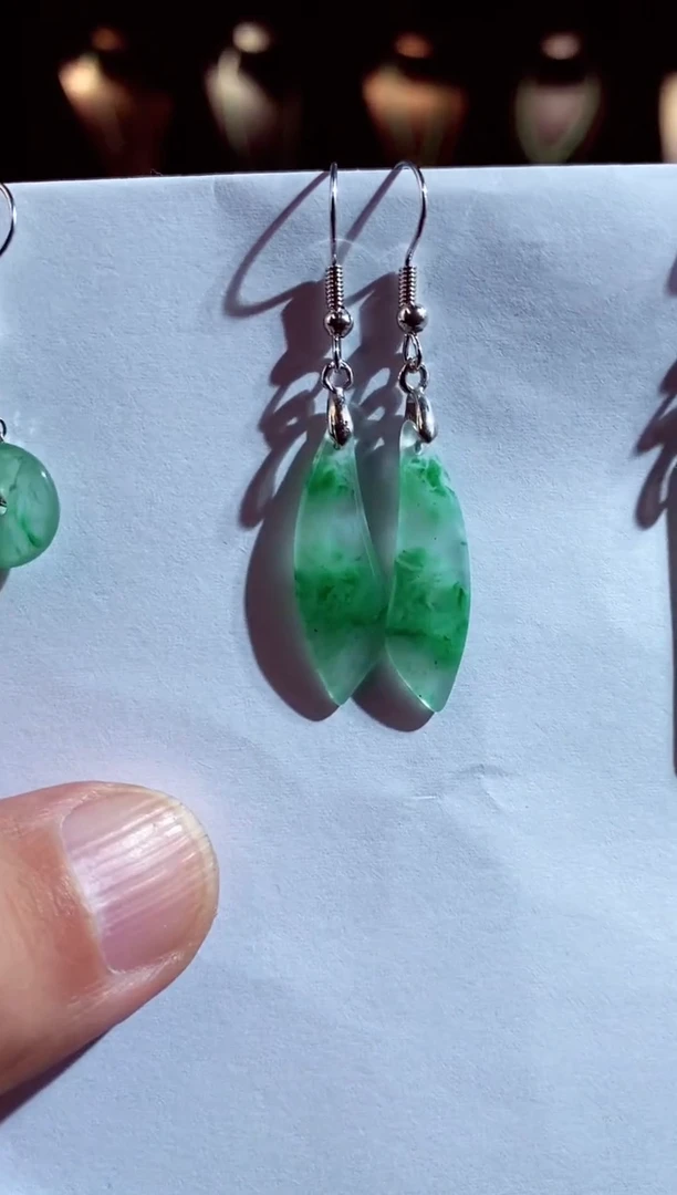 【闪购商品】石英质玉耳坠未镶嵌耳坠