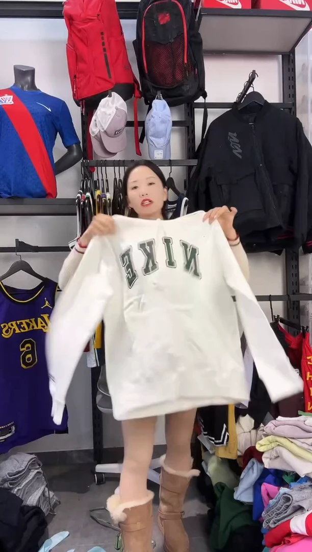 561闪购编码 运动卫衣裤以直播间过款为准 尺码 M