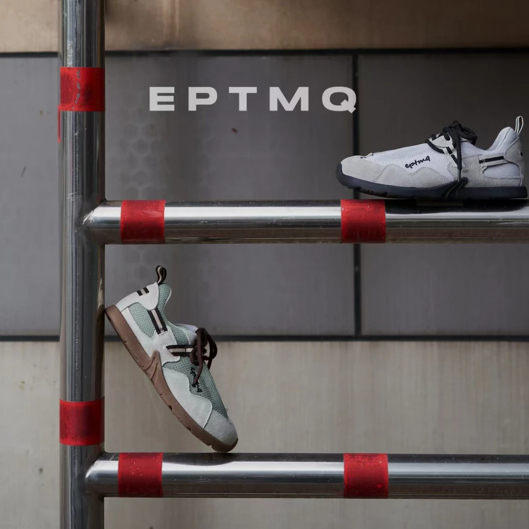 EPTMQ春新款复古磨砂皮拼接透气网面运动低帮平底防滑儿童徳训鞋