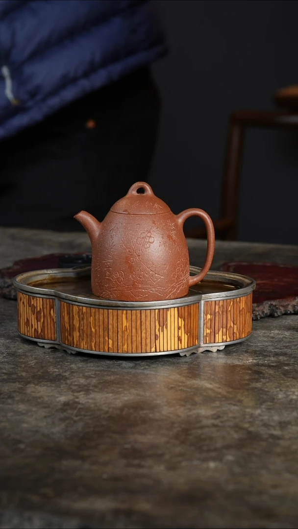 布****龙全手工降坡泥清泉壶