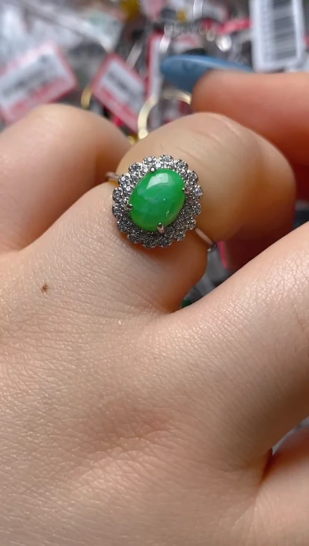 银S925镶嵌戒指翡翠百内无证书