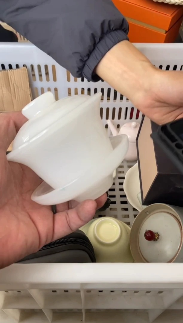 杯无运费险有瑕疵的摄影的产品有使用过的痕迹有点脏介意勿拍