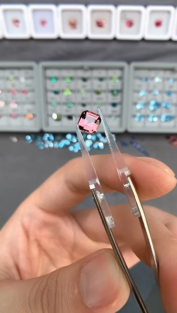 【闪购商品】定制碧玺裸石未镶嵌1.51ct