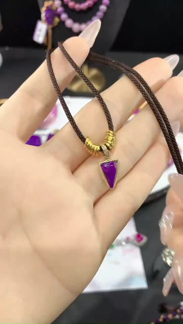 苏纪石（舒俱来）18K金镶嵌.吊坠