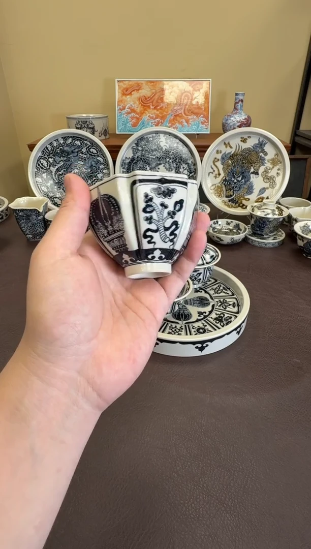 二号釉金刚杂宝六方杯