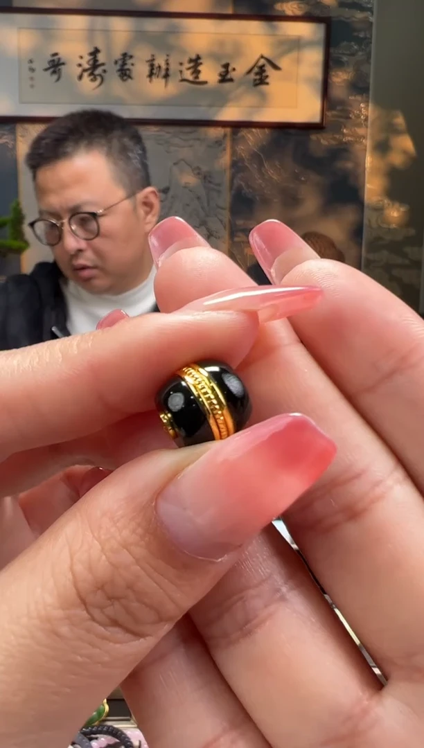 【闪购商品】和田玉珠子未镶嵌卡12mm黑青