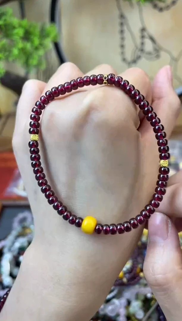 【闪购商品】石榴石手链未镶嵌1042