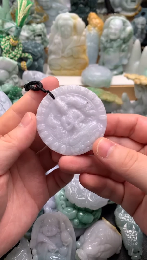 吊坠(不含链)未镶嵌翡翠1