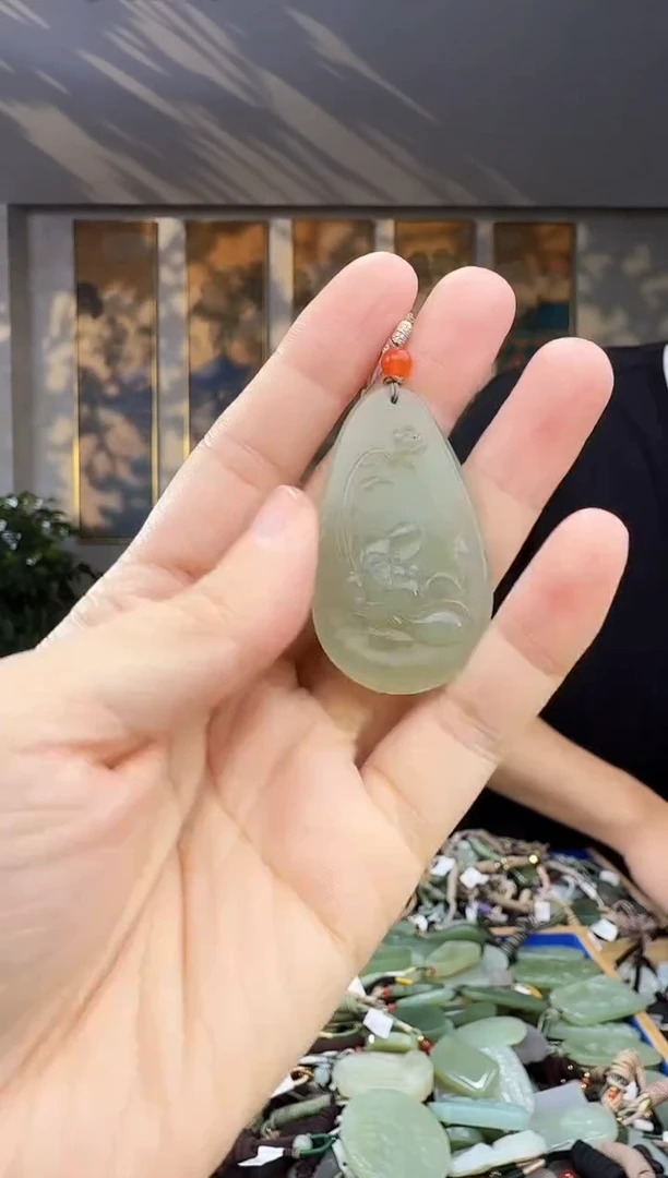 未镶嵌和田玉挂件拍一发一