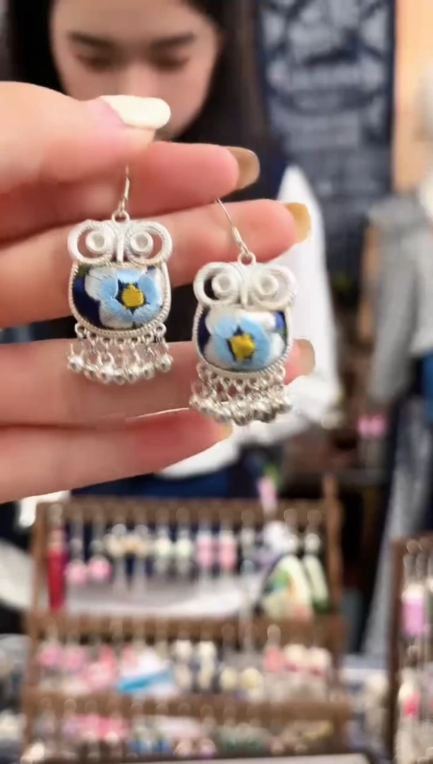 织绣民族风非遗老绣饰品560*