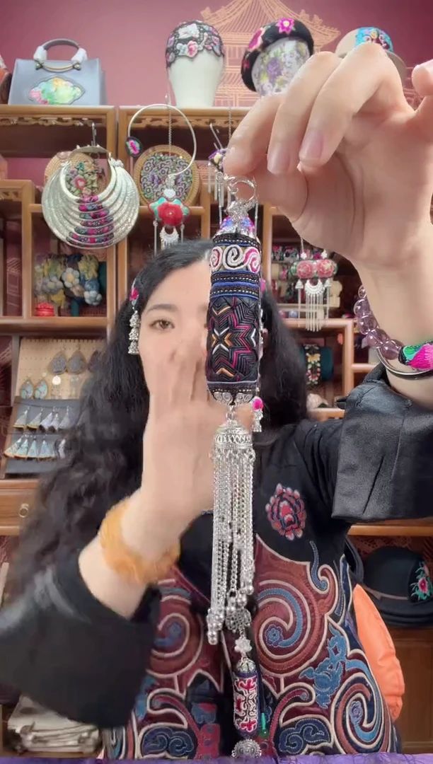 刺绣耳环23 甜甜家