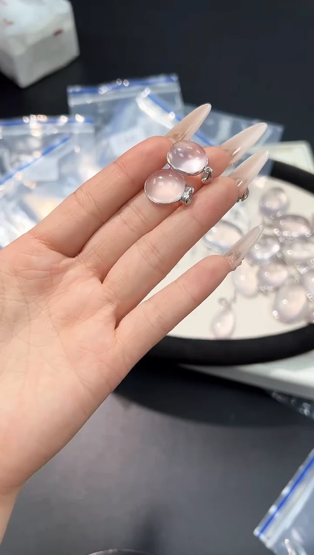 银S925镶嵌吊坠(不含链)水晶50l多样性发其一【1个】