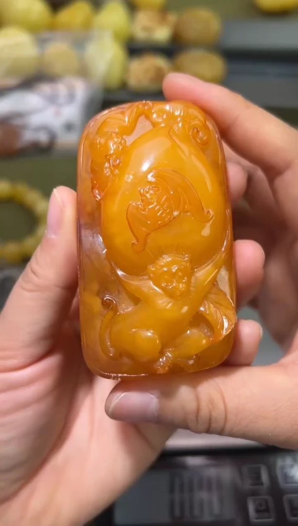 裸石琥珀未镶嵌琥珀蜜蜡吊坠