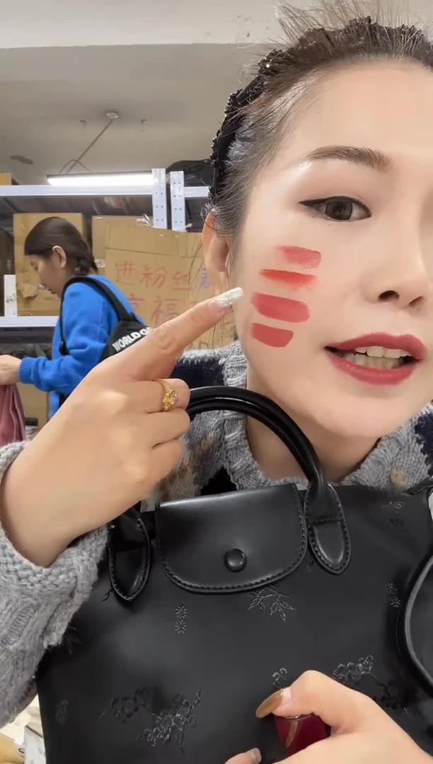 PU上车啦 宝宝们抓紧时间去下方链接拍吧280口红