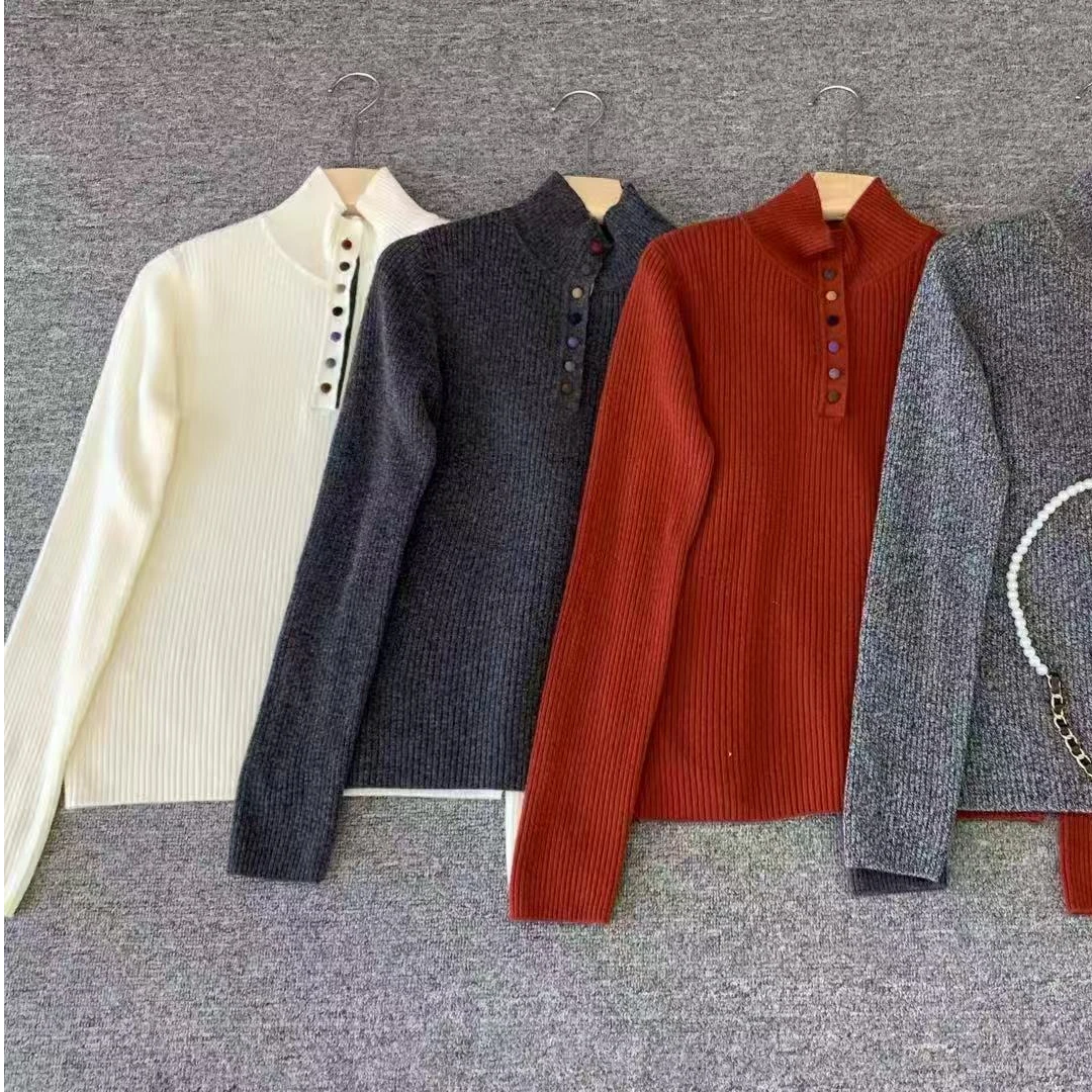 【臻雅】秋冬半开扣纯色半高领针织上衣