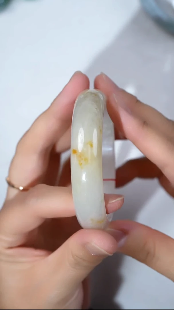 未镶嵌手镯翡翠翡翠手镯