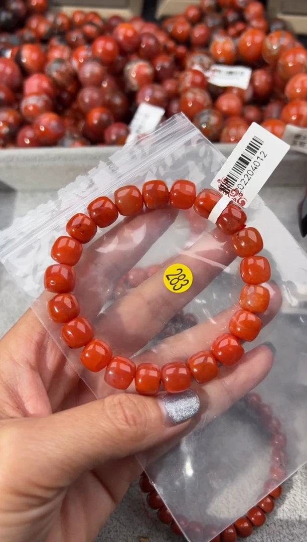 未镶嵌手串南红玛瑙10+