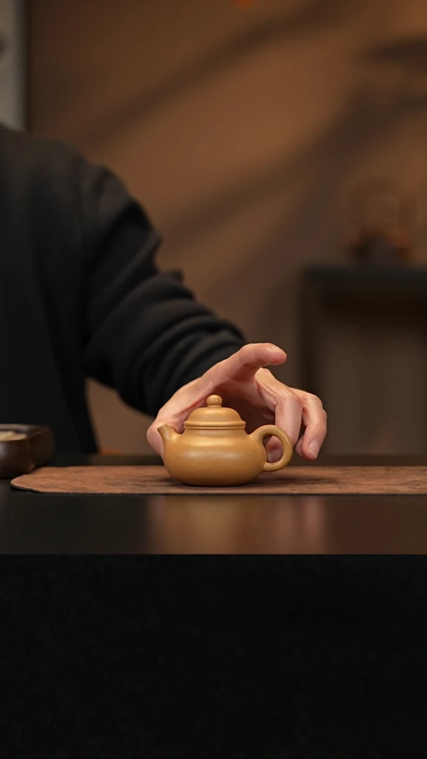【闪购商品】紫砂茶壶允禾斋wsysy 黄段 容天