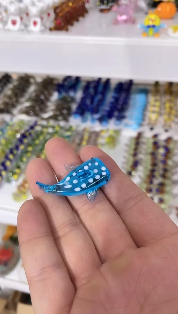 琉璃手工艺品鲸鲨
