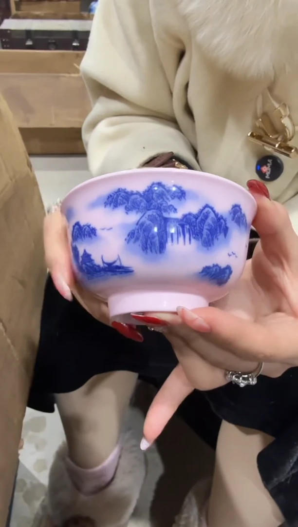 杯子陶瓷红稀青花山水品茗杯+礼盒