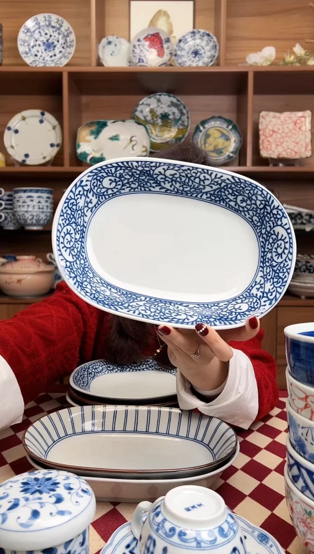 【闪购商品】瓷片蛸唐草紋 24cmカレー鉢