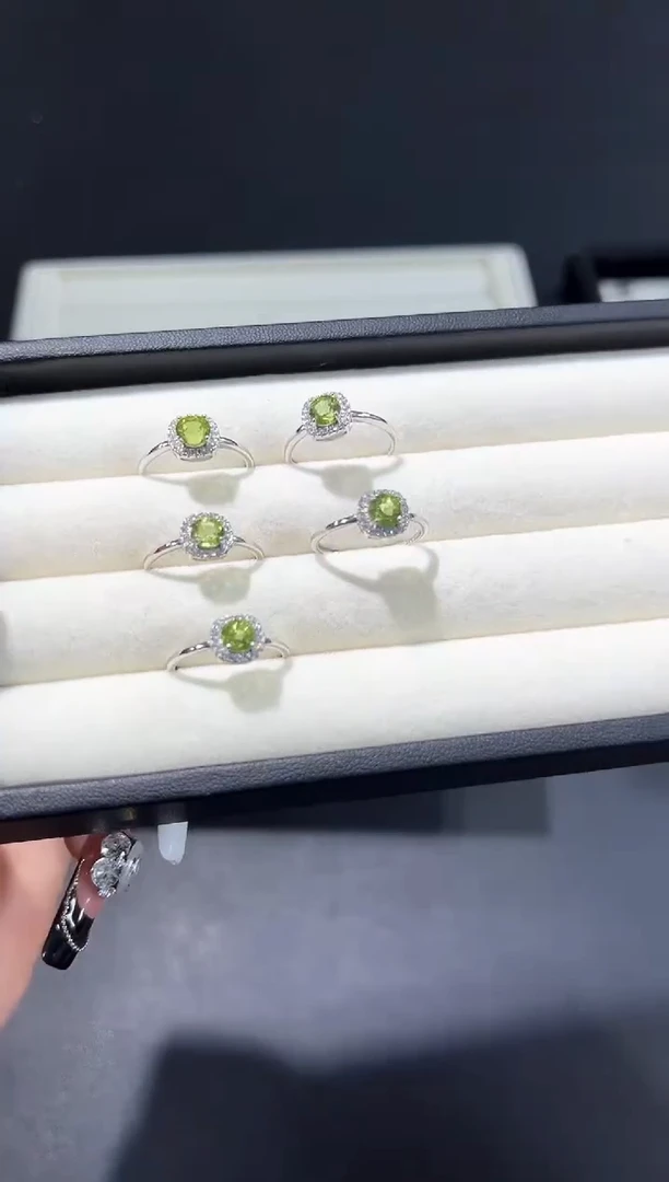 银S925镶嵌戒指橄榄石29b多样性发其一【1个】