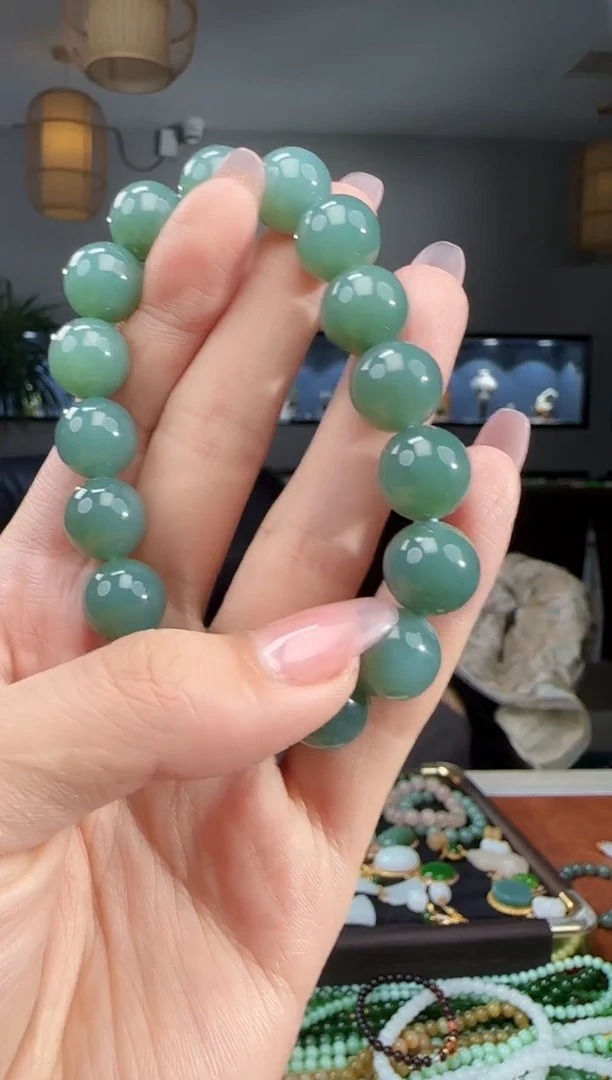 未镶嵌手链和田玉多样性发货拍一发一 浓色