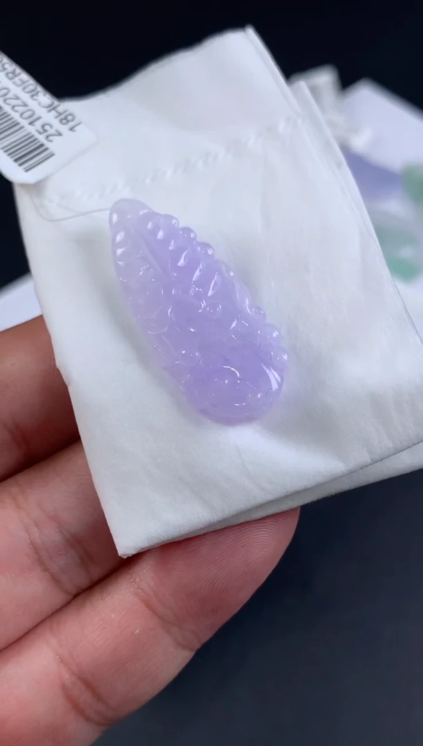 未镶嵌定制翡翠无*翡翠