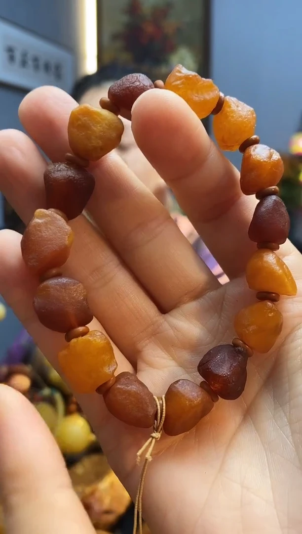 琥珀颈饰未镶嵌手串