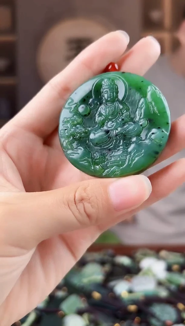 未镶嵌和田玉挂件拍一发一，多样性发货