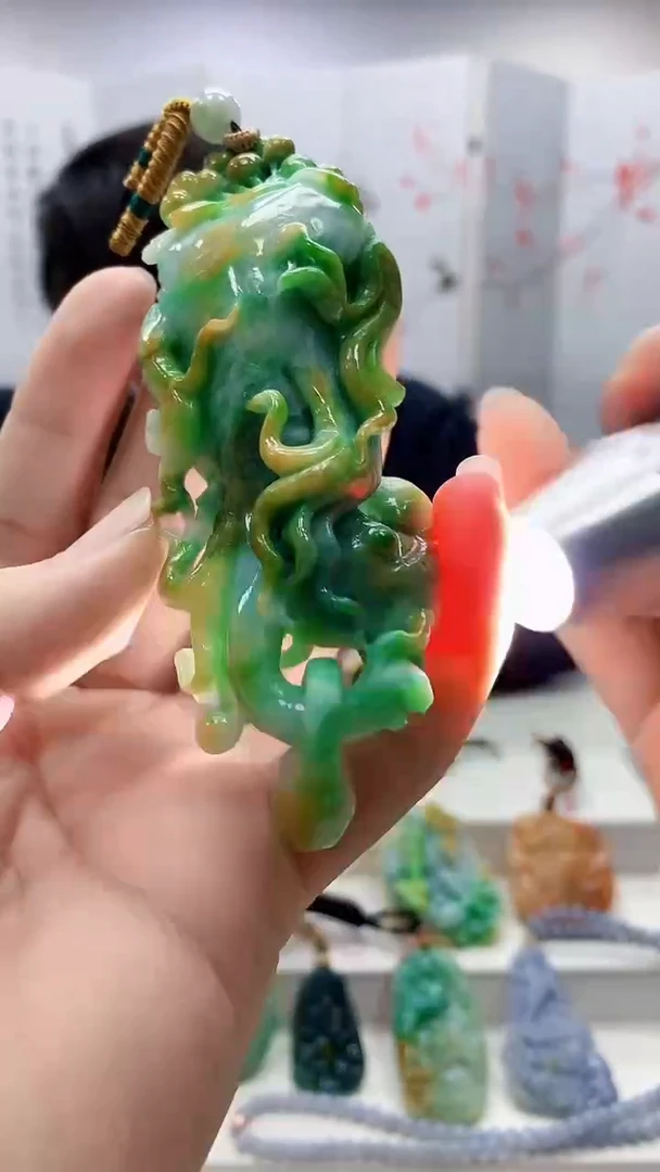 定制翡翠未镶嵌5060bb-毛货挂件152赠龙门架