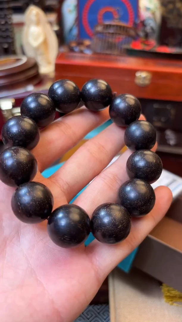 檀香紫檀（小叶紫檀）——————————————1435