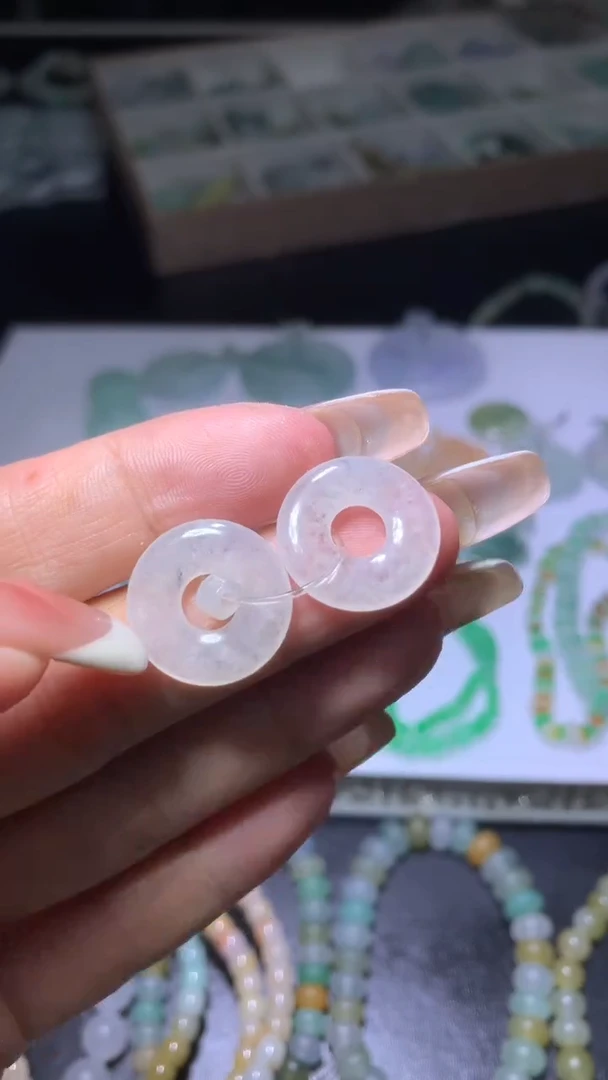 未镶嵌定制翡翠T****i.CXX014158
