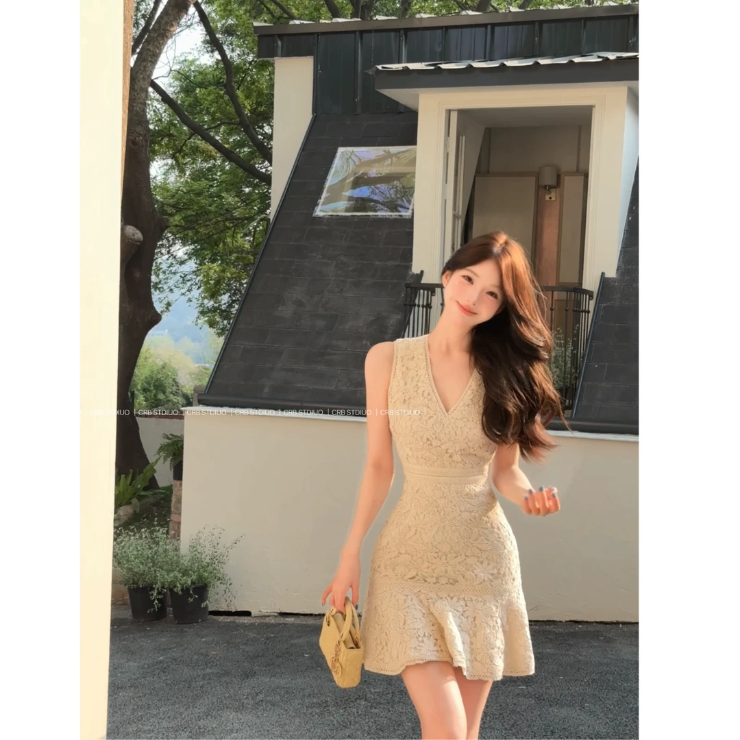 【春日部】蕾丝气质鱼尾连衣裙0775