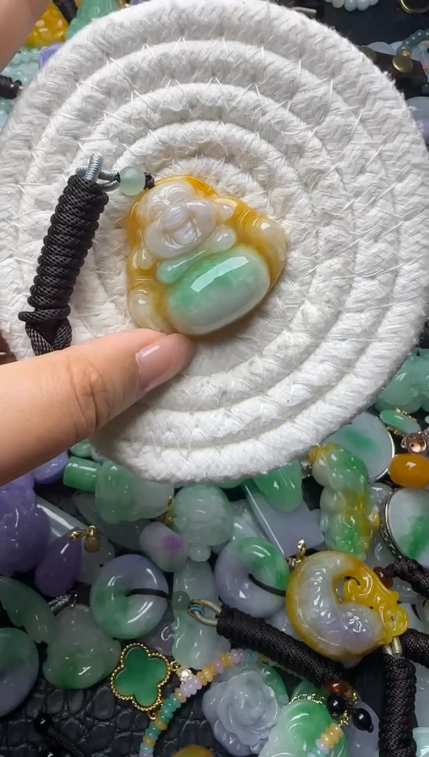 颈饰未镶嵌翡翠缅甸翡翠吊坠