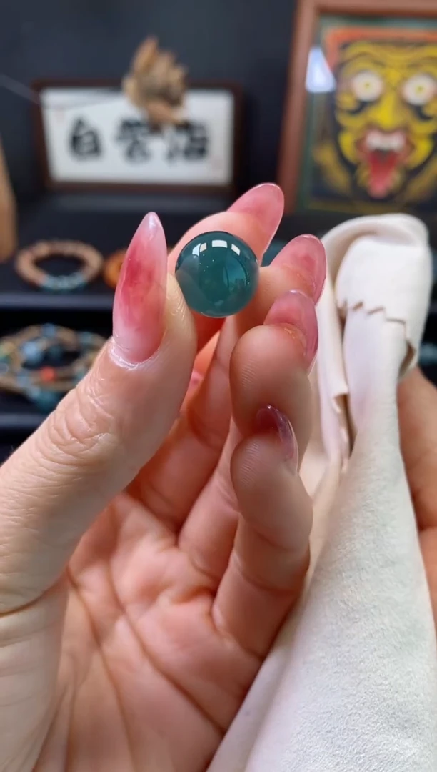 【闪购商品】翡翠颈饰未镶嵌0414350534